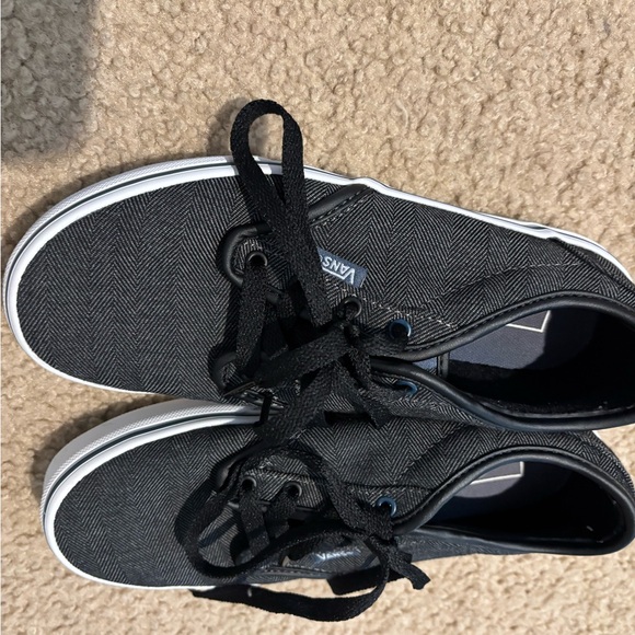 Boys VANS charcoal gray and black tie sneakers - Picture 5 of 14